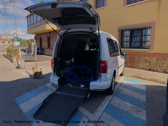 Taxi accesible de Acebedo a Valverde-Enrique